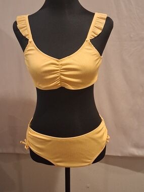 wonder nation Yellow Ribbed Ruffle-Shoulder Bikini Set